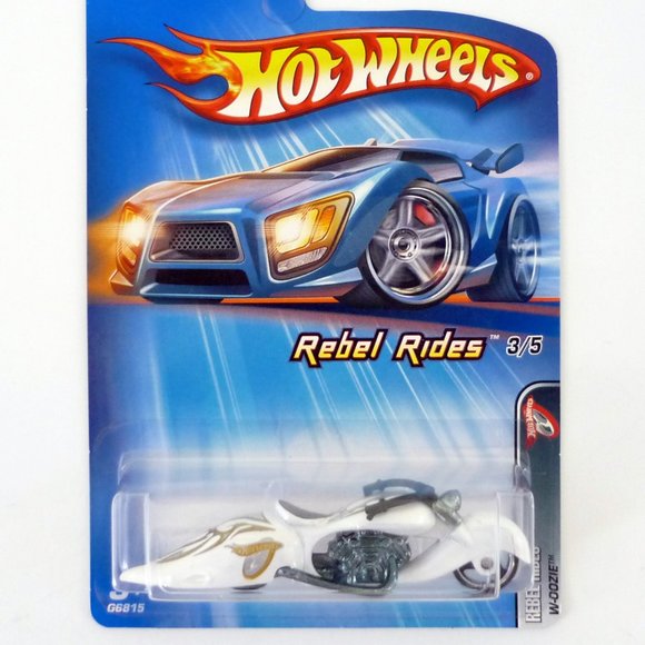 Hot Wheels W-Oozie #078 Rebel Rides 3/5 White Die-Cast Motorcycle 2004 - Picture 1 of 1